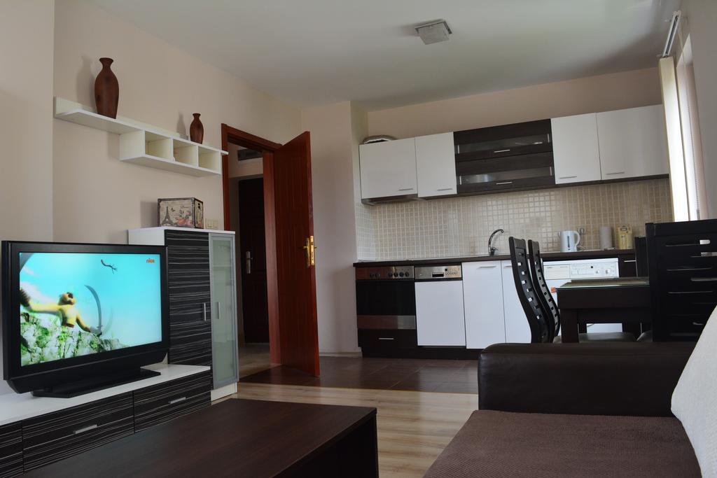 Apartment Bonne Chance Sofia Esterno foto